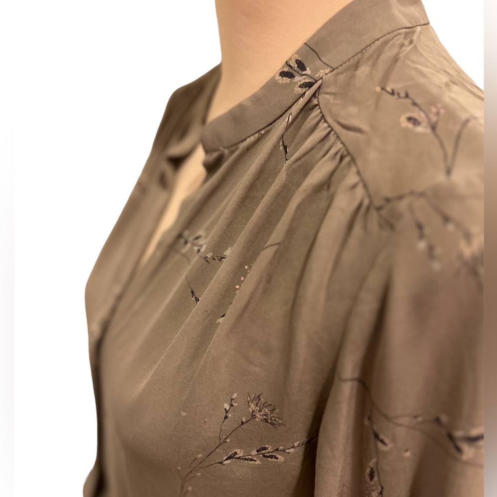 Artiza Babaton Bennett silk shirt dress floral Taupe tie waist size medium - Picture 4 of 11